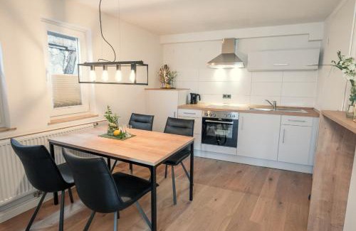 Nuertingen House | Das Hölderlein - Altstadthotel