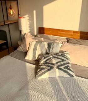 Pforzheim Apartment | 'Das kleine Feine' - Ruhige, helle Ferienwohnung mit Parkplatz und Balkon