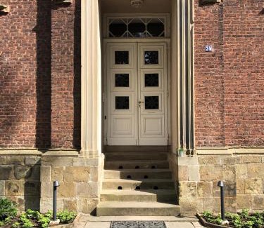 Bergkamen Villa | Das Ministerhaus - historisches Anwesen für Gruppen und Seminare