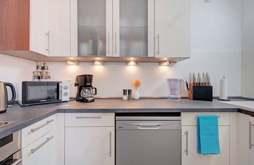 Oststadt Apartment | Das Penthouse - Jacuzzi - BBQ - Dachterrasse - Parkplatz - Panoramaausblick