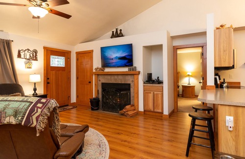 Packwood House | Das Waldhaus: Tranquil Forest Retreat | Hot Tub | Dog-friendly