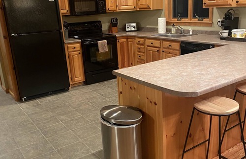 Rumford Center Cabin | Dates are open still in Jan Feb Mar and April vacation! 17 mins to Sunday River!
