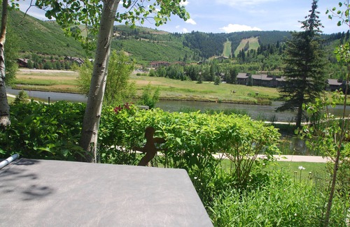 Deer Valley Condo | Dates in January and March open. Mountain view 3 minutes from Snow Park lodge