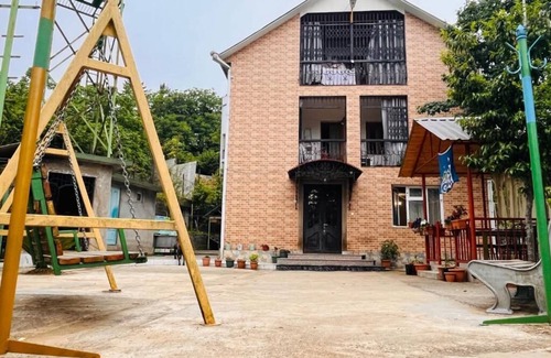 Khelvachauri Apartment | Dato's Guesthouse