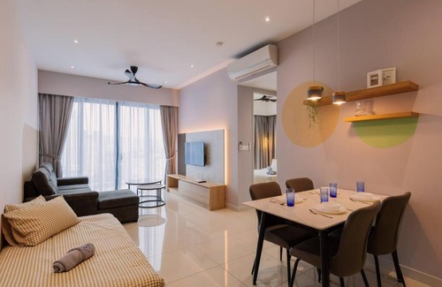 Taman Keramat Apartment | Datum Jelatek Balcony w Infinity Pool Linked LRT KLCCView Mall