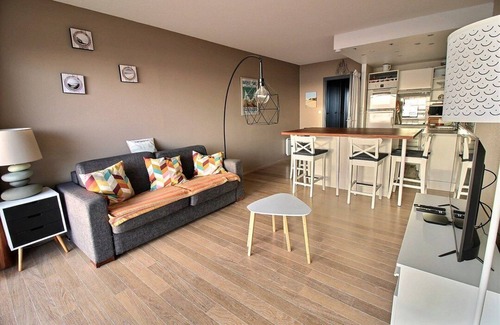 Hardelot-Plage Apartment | DAUPHINS E3 : Apartment with beautiful sea view, 3rd floor, for up to 4 people