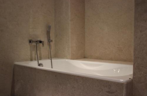 Koramangala Hotel | Davanam Sarovar Portico Suites