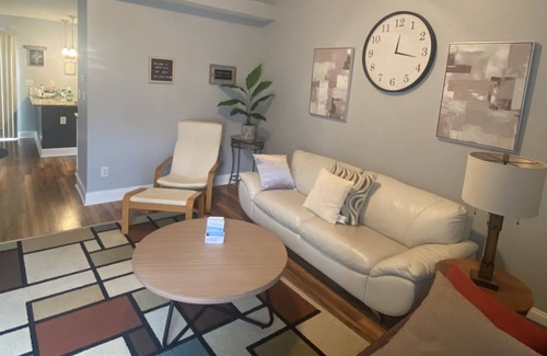 Charlotte House | "David's Place ". A spacious and relaxing 3bedrooms, 3beds, 2baths Townhome