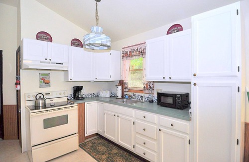 Great Cacapon House | Davis Delight - Wonderful Country Home