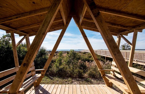 Edisto Island House | Davis - Small Beach Front Cottage With Screened Porch