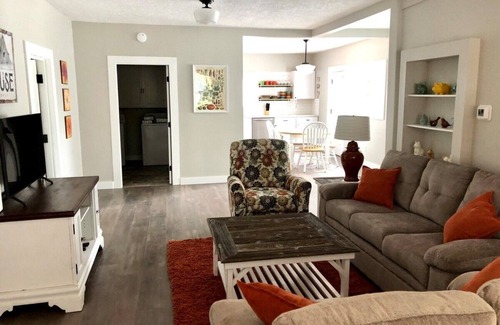 McMinnville House | Davis Street Farmhouse