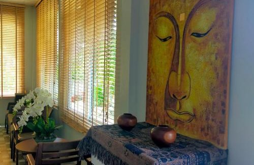 Thep Kasattri House | Davy Cottage Phuket