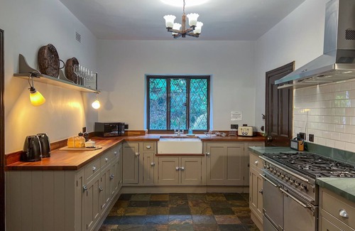 Patterdale Cottage | Daweswood, Patterdale - a cottage that sleeps 10 guests in 5 bedrooms