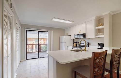 Athens Condo | Dawg House On Dearing