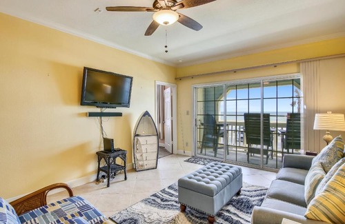 Galveston Apartment | Dawn 221-Dawns Early Light