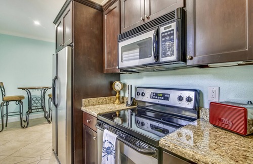 Galveston Condo | Dawn 614-Turtle Reef | Balcony, Community Pool