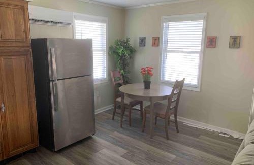 Bolivar Apartment | Day Street - Walk to Harpers Ferry NP