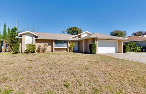 Deltona Lakes House | Day Trip to Disney Deltona Escape with Patio