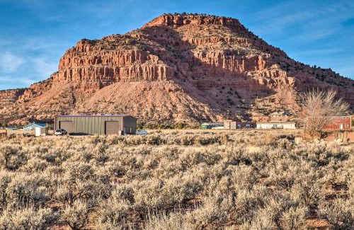 Kanab Apartment | Day Trip to Zion NP Rural Home with Red Rock Views