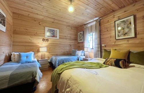 Daylesford Ski Chalet | Daylesford Unique Stylish 1B1B cottage