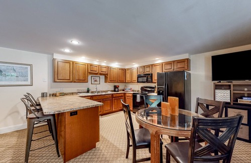 Ellsworth Apartment | Daylight basement apartment with firepit, grill, & washer/dryer - dog-friendly