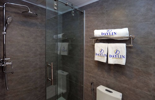 Bole House | Daylin Guest House