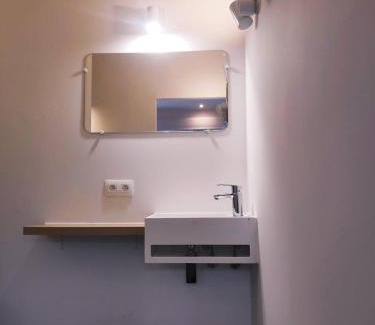 Saint-Laurent Apartment | DayNight Sauveniere
