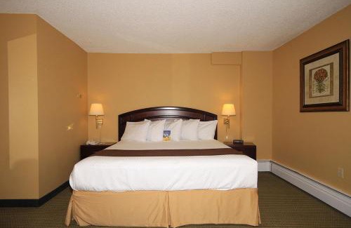 Airdrie Hotel | Days Inn by Wyndham Airdrie