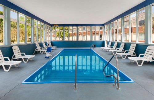Albion Hotel | Days Inn by Wyndham Albion