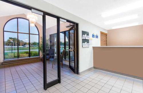 Austin Hotel | Days Inn by Wyndham Austin