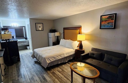 Branson Hotel | Days Inn by Wyndham Branson Ozarks