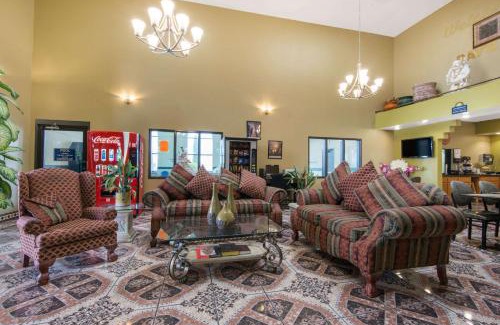 Carlsbad Hotel | Days Inn by Wyndham Carlsbad