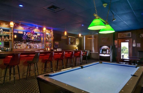 Conneaut Hotel | Days Inn by Wyndham Conneaut