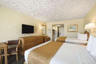 Van Valzah Hotel | Days Inn by Wyndham Daytona Oceanfront