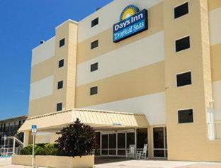 Van Valzah Hotel | Days Inn by Wyndham Daytona Oceanfront
