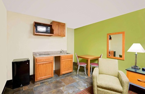 Fort Dodge Hotel | Days Inn by Wyndham Fort Dodge