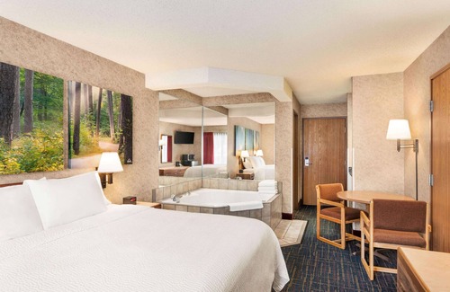 Hurley Hotel | Days Inn by Wyndham Hurley