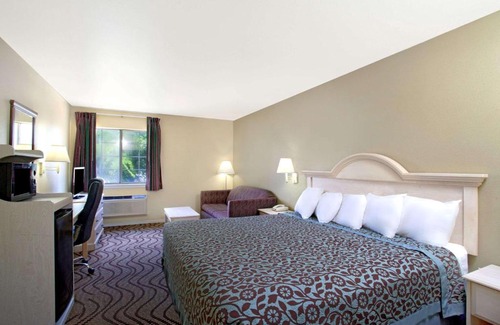 Kerrville Hotel | Days Inn by Wyndham Kerrville