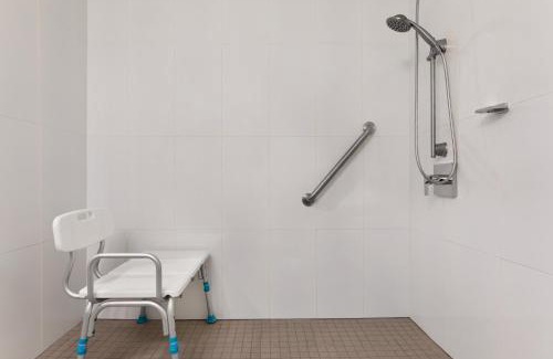 Rideau Heights Hotel | Days Inn by Wyndham Kingston
