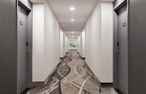 Rideau Heights Hotel | Days Inn by Wyndham Kingston