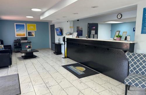 Lake City Hotel | Days Inn by Wyndham Lake City I-10