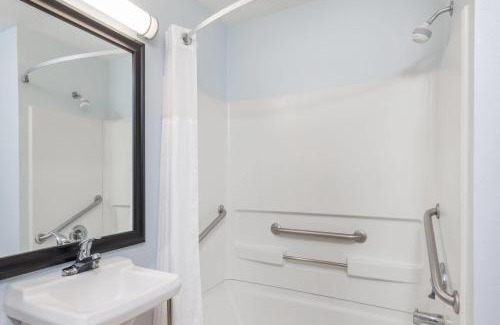 East Las Vegas Hotel | Days Inn by Wyndham Las Vegas