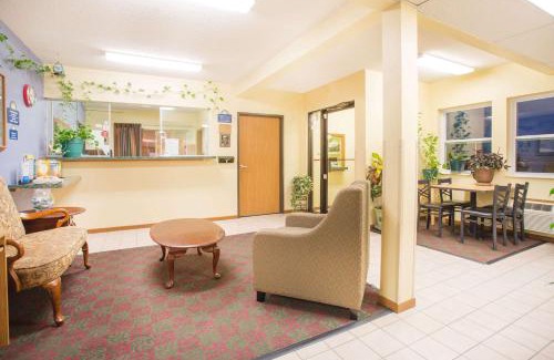 Lexington Hotel | Days Inn by Wyndham Lexington NE