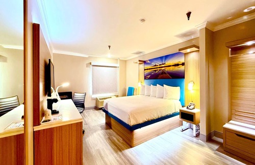 Lawndale Hotel | Days Inn by Wyndham Los Angeles LAX/Redondo/Manhattan Beach