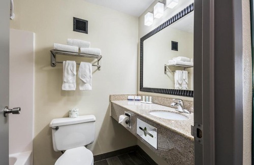 Central Oklahoma City Hotel | Days Inn by Wyndham Oklahoma City Bricktown