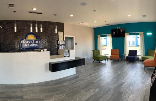 Rockport Hotel | Days Inn by Wyndham Rockport Texas