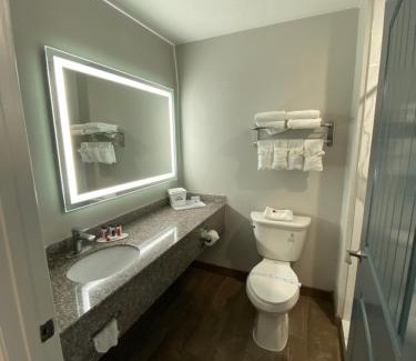 Rockport Hotel | Days Inn by Wyndham Rockport Texas