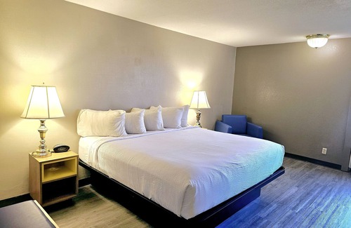 Rolla Hotel | Days Inn by Wyndham Rolla