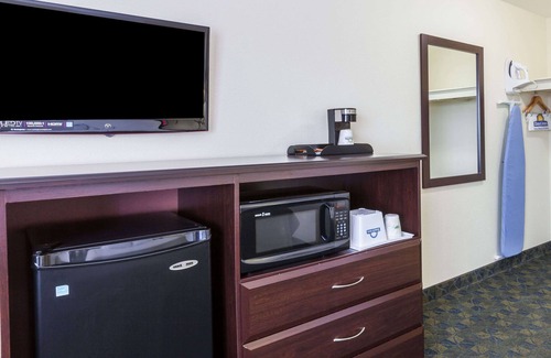 Santa Maria Hotel | Days Inn by Wyndham Santa Maria
