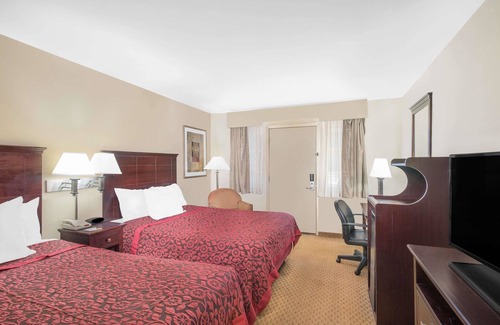 Secane Hotel | Days Inn by Wyndham Springfield/Phil.Intl Airport